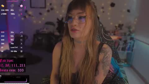       online show from 10/08/25, 05:54