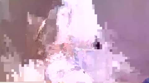 Behla Rouseh online show from 10/26/25, 01:11