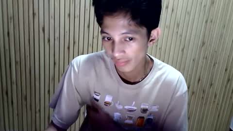 Snapshot of bejjs_08 chatting on 12/04/25, 04:27 brandonjames online show from 12/04/25, 04:27
