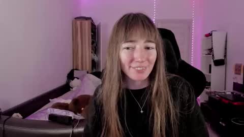 Lisa online show from 09/17/25, 04:41