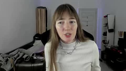 Lisa online show from 09/21/25, 05:03