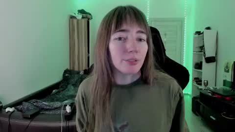 Lisa online show from 10/15/25, 03:12