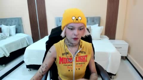 Bela online show from 05/18/26, 12:33