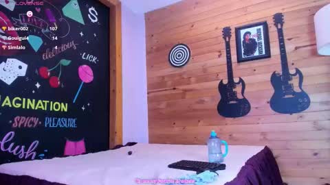 Bela  online show from 09/28/25, 03:39