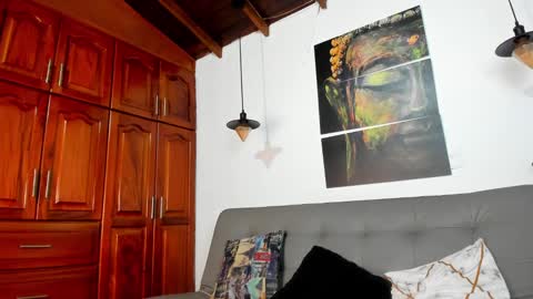 Snapshot of belamiramil chatting on 02/28/25, 04:10 independent model online show from 02/28/25, 04:10