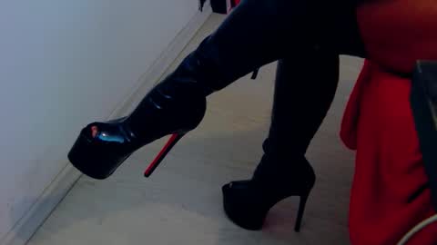 BelatrixDomme online show from 05/16/26, 06:32