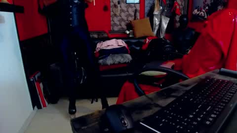 BelatrixDomme online show from 07/10/26, 08:07