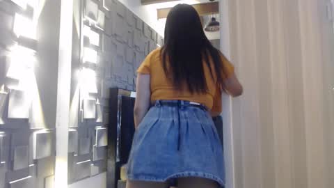 Snapshot of belen_green chatting on 02/18/26, 11:50 Belen online show from 02/18/26, 11:50