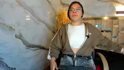 Snapshot of belen_green chatting on 05/06/26, 01:16 Belen online show from 05/06/26, 01:16