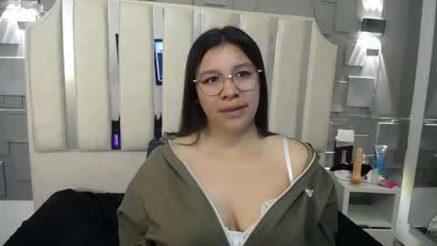 Snapshot of belen_green chatting on 06/05/26, 12:33 Belen online show from 06/05/26, 12:33