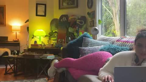 Alt Aussie online show from 07/23/26, 03:26