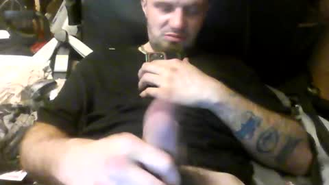 Snapshot of belfitj16 chatting on 05/20/26, 10:38 belfitj16 online show from 05/20/26, 10:38