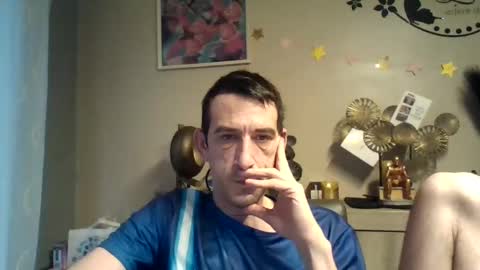 Snapshot of belgianboy33 chatting on 01/05/25, 08:11 Dreamcock online show from 01/05/25, 08:11