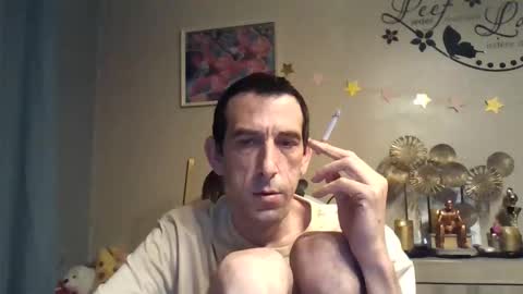 Snapshot of belgianboy33 chatting on 10/02/25, 02:18 Dreamcock online show from 10/02/25, 02:18