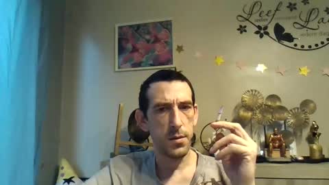Snapshot of belgianboy33 chatting on 10/10/25, 06:45 Dreamcock online show from 10/10/25, 06:45