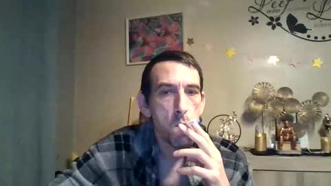 Snapshot of belgianboy33 chatting on 10/18/25, 05:10 Dreamcock online show from 10/18/25, 05:10