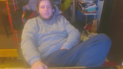 Snapshot of belgiandudeantwerp chatting on 01/14/25, 10:55 Belgian Dude online show from 01/14/25, 10:55