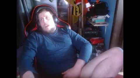 Snapshot of belgiandudeantwerp chatting on 10/22/25, 11:32 Belgian Dude online show from 10/22/25, 11:32