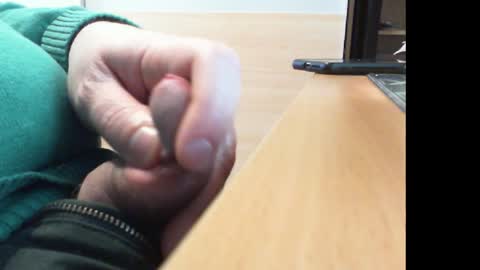 Snapshot of belgianfatcock chatting on 12/26/24, 09:44 belgianfatcock online show from 12/26/24, 09:44