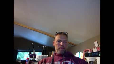 Snapshot of belgianordenary chatting on 10/04/25, 08:34 belgianordenary online show from 10/04/25, 08:34