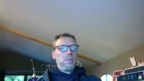 Snapshot of belgianordenary chatting on 10/16/25, 06:47 belgianordenary online show from 10/16/25, 06:47