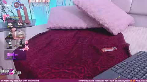 Snapshot of bell_rosee chatting on 06/12/26, 06:07 Bell online show from 06/12/26, 06:07