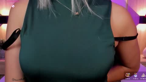 Bella cam online show from 11/11/25, 07:58