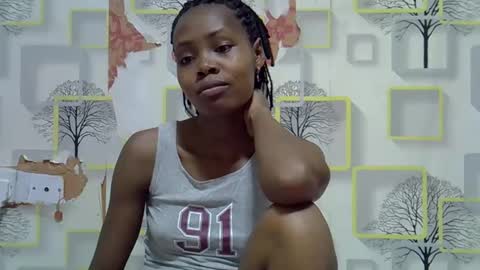 Bella online show from 09/11/25, 10:32