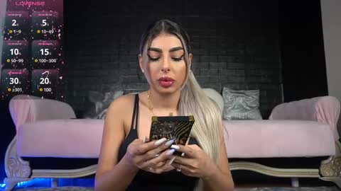Emma  Bella online show from 02/14/25, 08:48