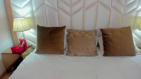 BELLA online show from 09/27/25, 03:06