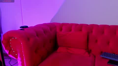 Snapshot of bella_corbin chatting on 06/11/26, 12:32 Bella Corbin online show from 06/11/26, 12:32