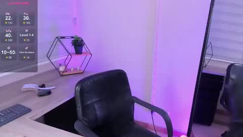Bella Corbin   online show from 06/17/26, 07:48