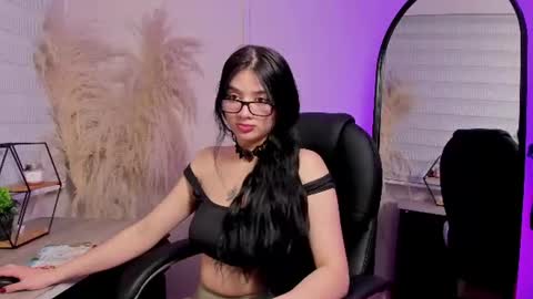 Bella Corbin   online show from 07/24/26, 08:40