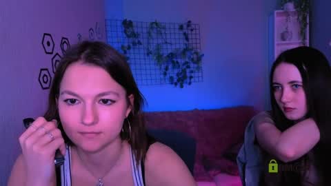 Snapshot of bella_dorn chatting on 04/03/26, 01:20 Bella online show from 04/03/26, 01:20