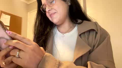 bella_dulce online show from 02/11/25, 10:28