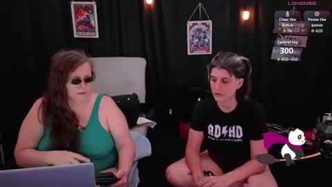 Snapshot of bella_james_1988 chatting on 11/01/25, 04:53 Bella James online show from 11/01/25, 04:53