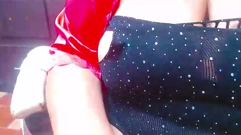 lady online show from 12/07/24, 06:48
