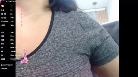 lady online show from 09/19/25, 07:36