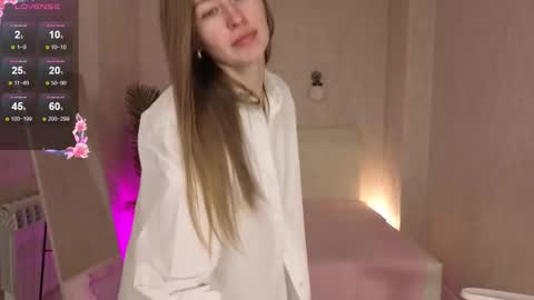 bella_li__ online show from 09/12/25, 03:28