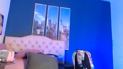 Valentina online show from 05/09/26, 02:00