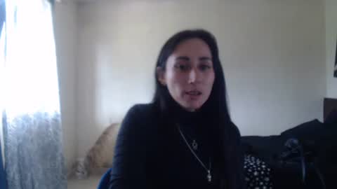 bella_luna34 online show from 05/12/26, 03:31