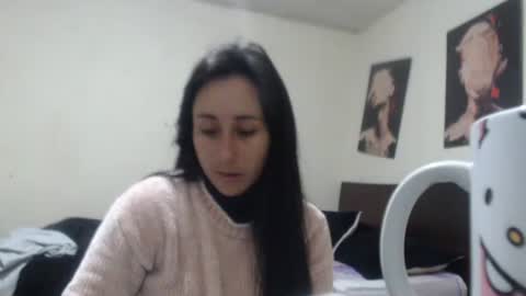 bella_luna34 online show from 05/13/26, 10:12