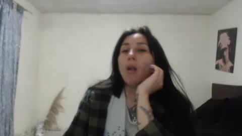 bella_luna34 online show from 06/03/26, 03:42