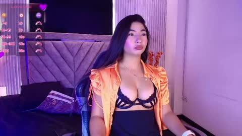 bella_martini_ online show from 05/14/26, 01:07