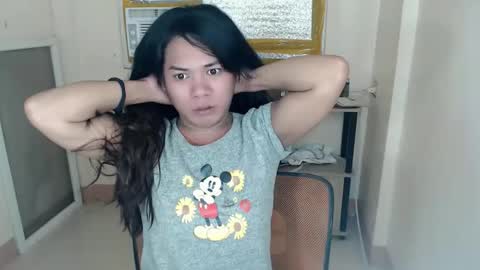 Snapshot of bella_ngo chatting on 05/16/26, 07:49 bella_ngo online show from 05/16/26, 07:49