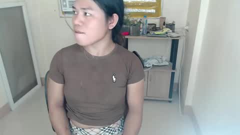 Snapshot of bella_ngo chatting on 05/16/26, 12:15 bella_ngo online show from 05/16/26, 12:15
