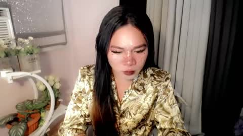 bella_ngo online show from 07/28/26, 01:32