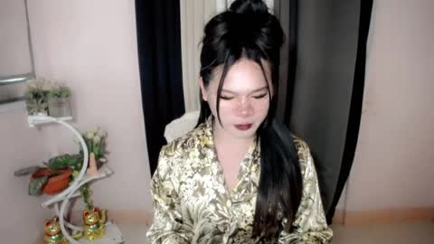 bella_ngo online show from 07/29/26, 01:37