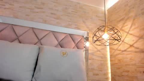 Snapshot of bella_novoa chatting on 03/18/26, 03:31 BELLA online show from 03/18/26, 03:31