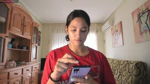bella_pocahontas3 online show from 12/03/24, 09:44